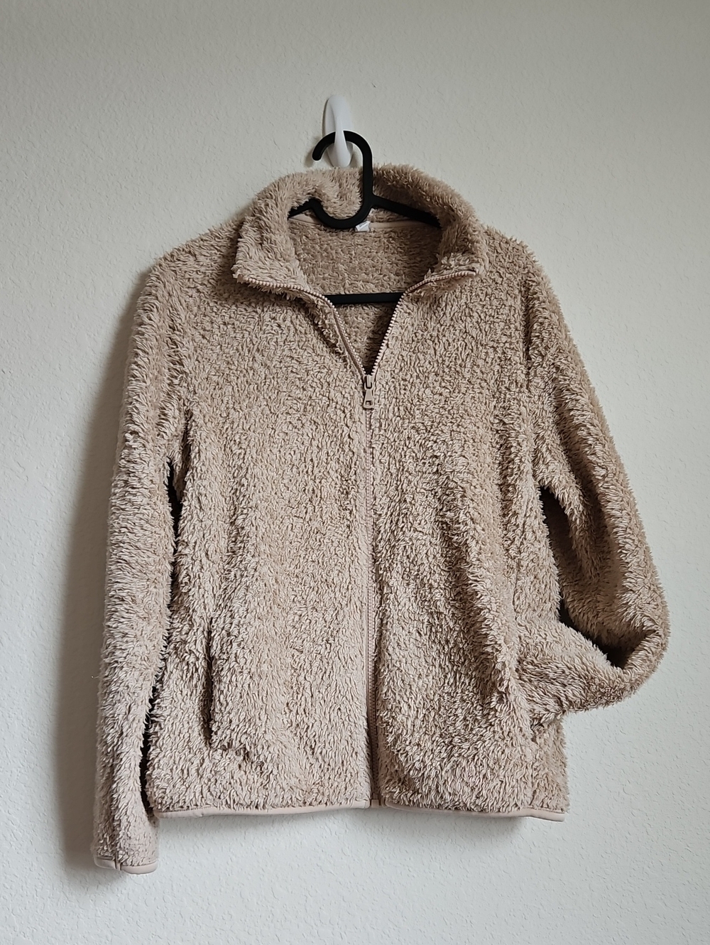 Uniqlo Women's Plush Full-Zip Teddy Jacket - Beige - M